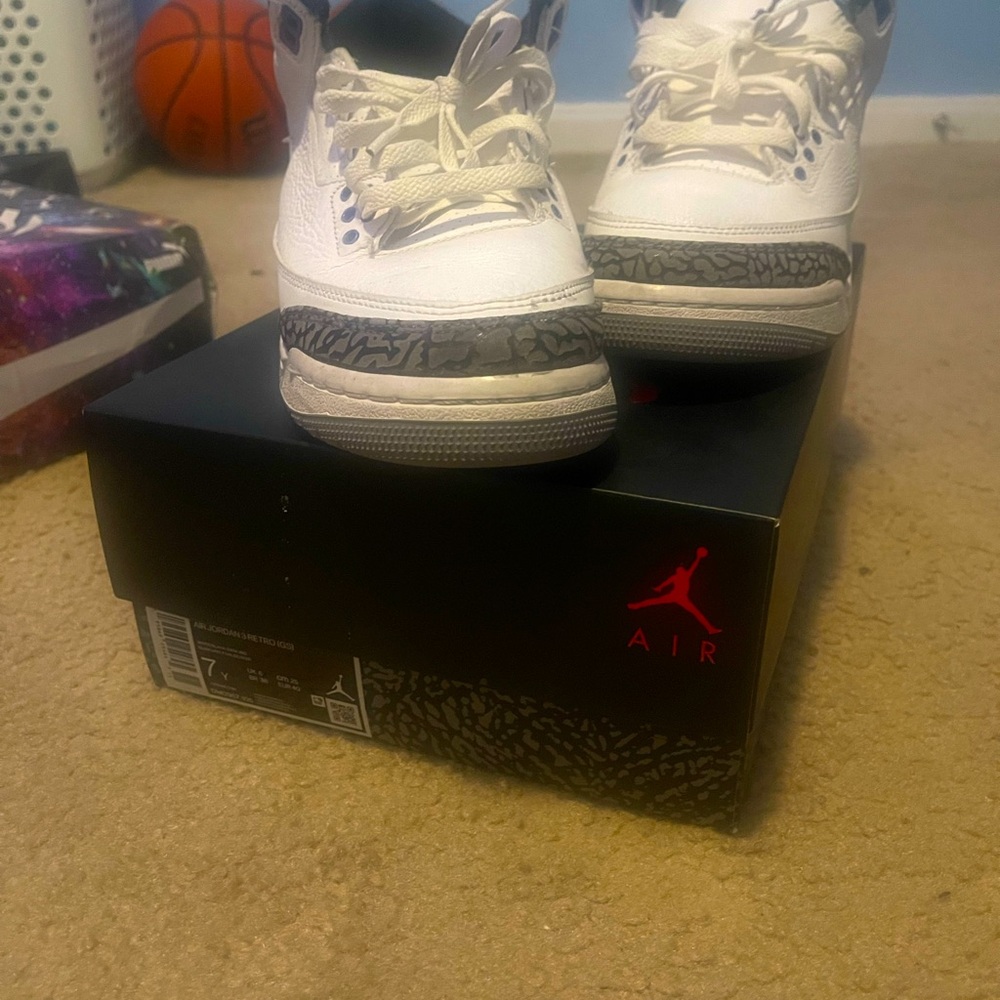 Jordan 3 dark iris
